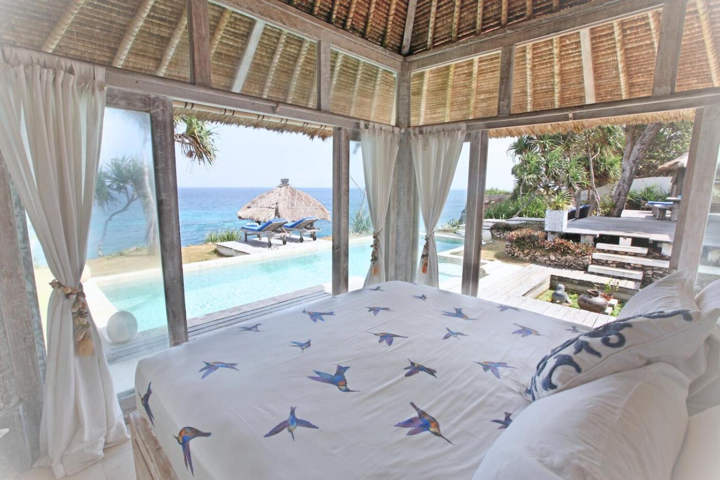 Villa Lumba Lumba - Oceanfront & Spectacular View! Lembongan Exteriör bild
